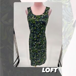EUC Loft Floral Shift Dress